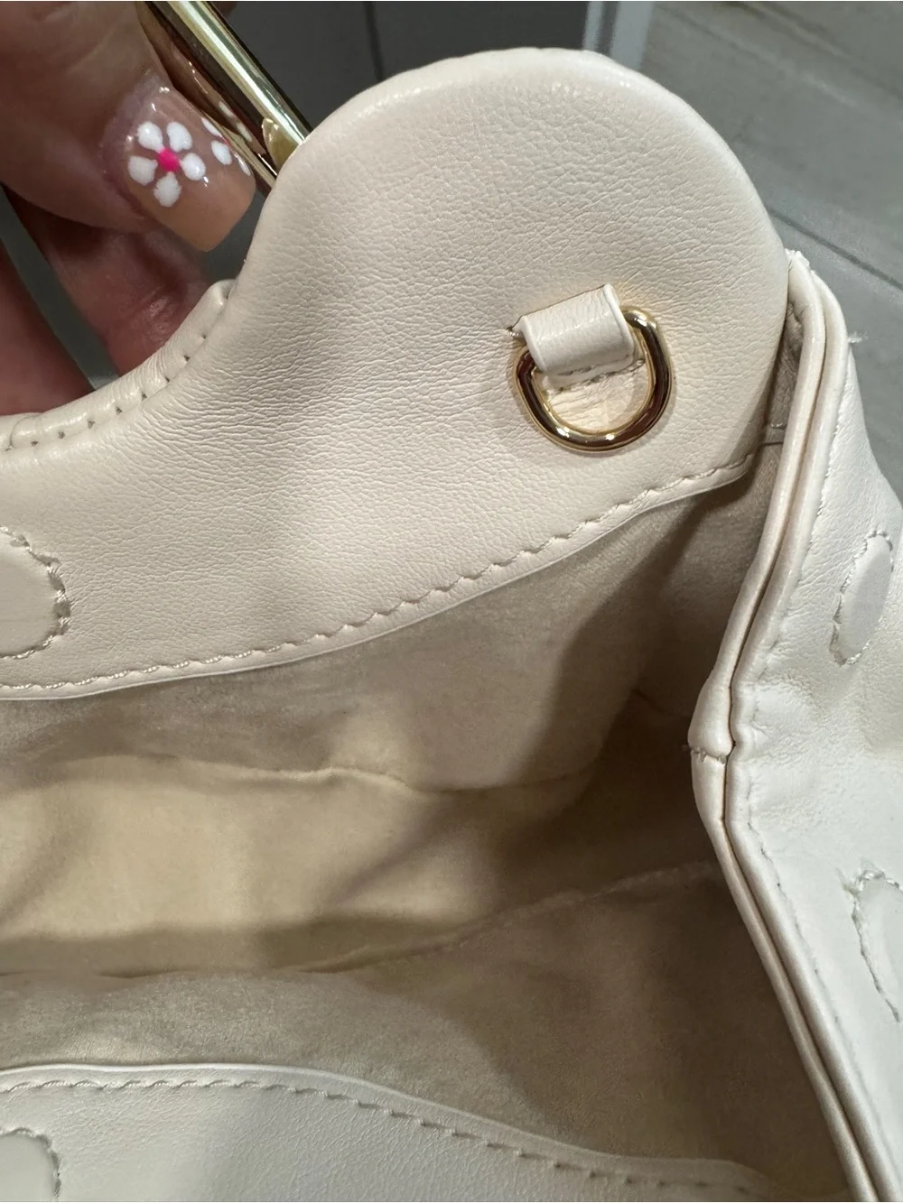 ✨ NWT Chic Deco-Inspired Vegan Leather Crossbody Clutch ✨ - Picture 5 of 7